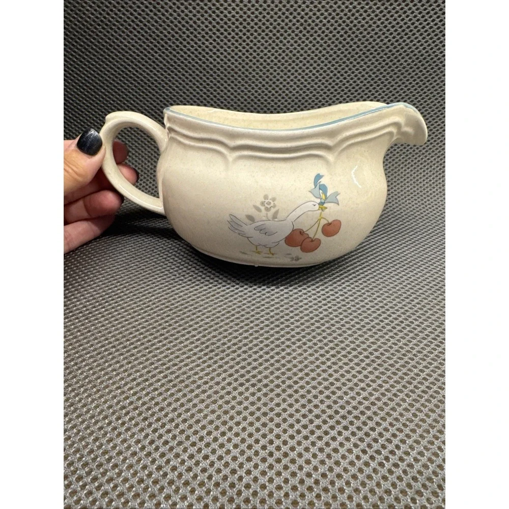 Vintage International China Stoneware Japan Gravy Boat V-153